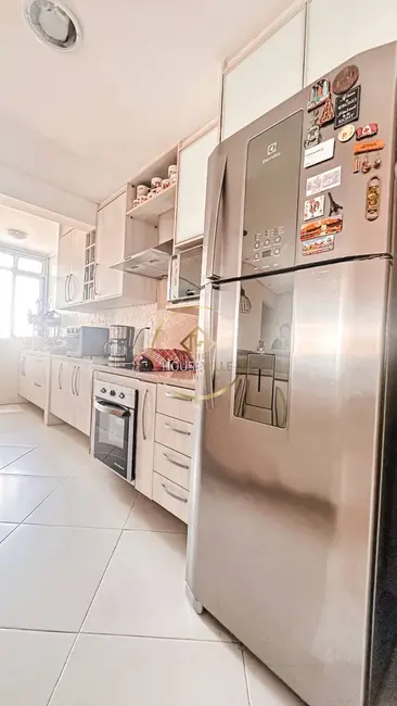 Apartamento com 3 quartos à venda, 102m2 em Sao Jose Dos Campos - SP - imagem 4 Foto 4 de Apartamento com 3 quartos à venda, 102m2 em Sao Jose Dos Campos - SP