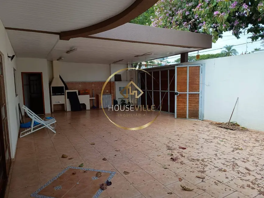 Foto 1 de Casa com 3 quartos à venda, 220m2 em Sao Jose Dos Campos - SP