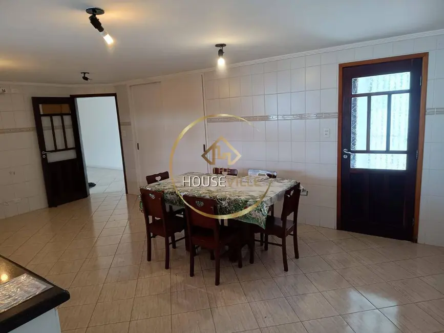 Foto 5 de Casa com 3 quartos à venda, 220m2 em Sao Jose Dos Campos - SP