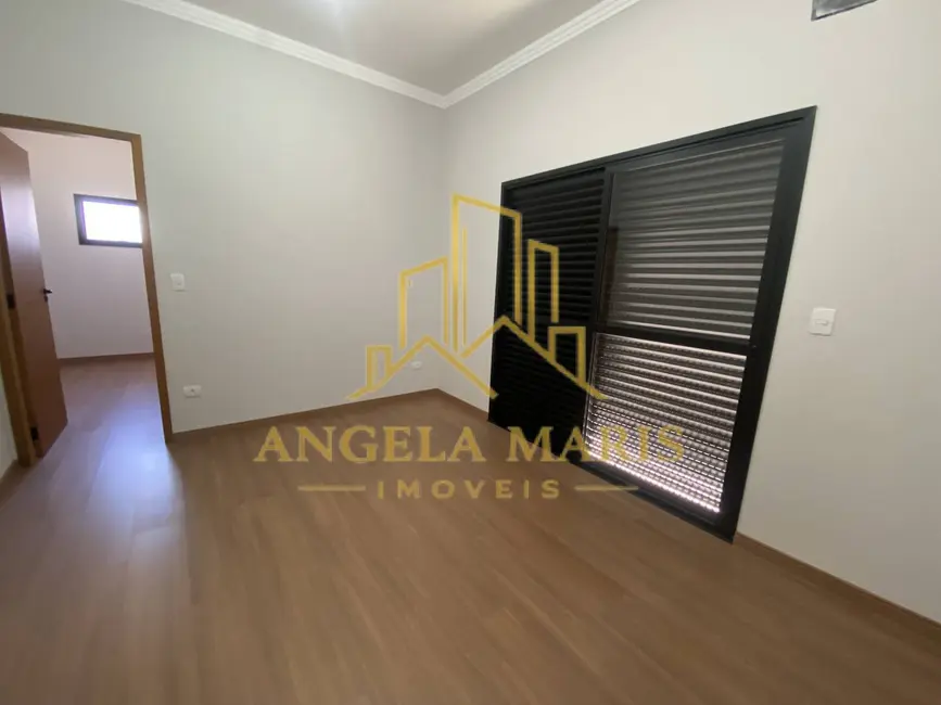 Foto 6 de Casa de Condomínio com 3 quartos à venda, 162m2 em Sao Jose Dos Campos - SP