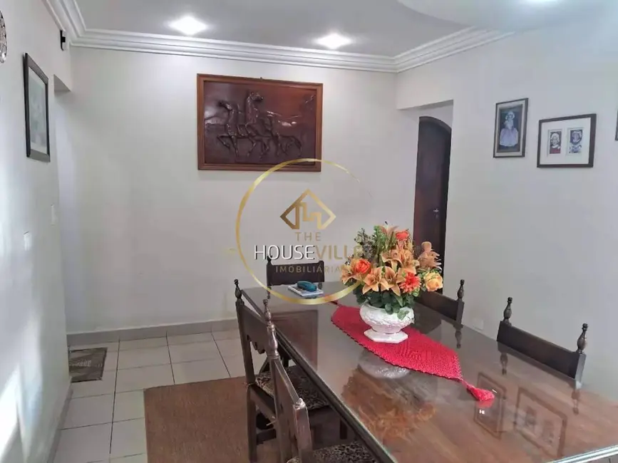 Foto 4 de Casa de Condomínio com 3 quartos à venda, 283m2 em Sao Jose Dos Campos - SP