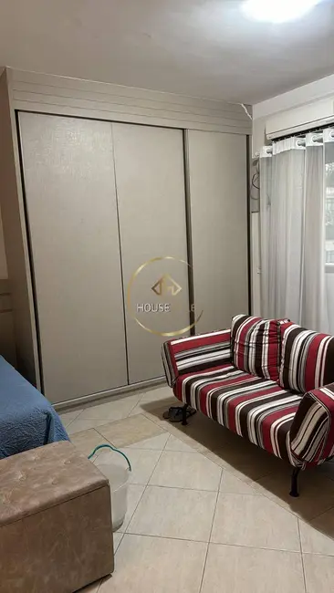 Foto 6 de Apartamento com 1 quarto à venda e para alugar, 43m2 em Sao Jose Dos Campos - SP