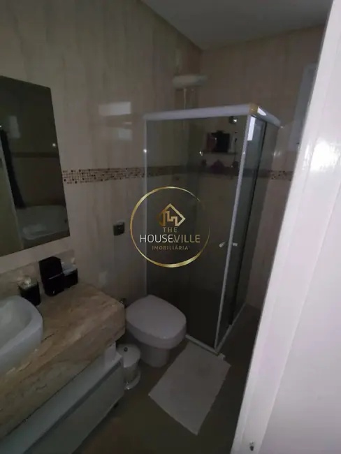 Casa de Condomínio com 4 quartos à venda, 185m2 em Sao Jose Dos Campos - SP - imagem 3 Foto 3 de Casa de Condomínio com 4 quartos à venda, 185m2 em Sao Jose Dos Campos - SP