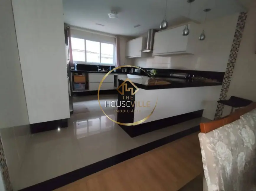 Casa de Condomínio com 4 quartos à venda, 185m2 em Sao Jose Dos Campos - SP - imagem 1 Foto 1 de Casa de Condomínio com 4 quartos à venda, 185m2 em Sao Jose Dos Campos - SP