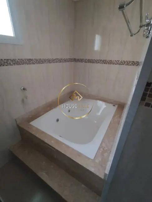 Casa de Condomínio com 4 quartos à venda, 185m2 em Sao Jose Dos Campos - SP - imagem 5 Foto 5 de Casa de Condomínio com 4 quartos à venda, 185m2 em Sao Jose Dos Campos - SP