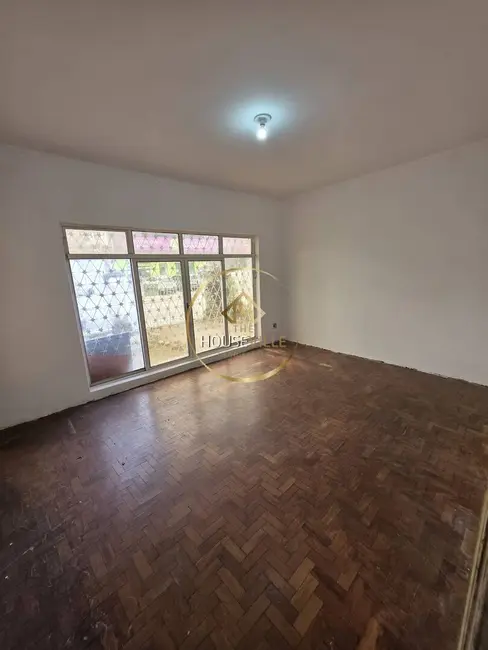 Foto 2 de Casa com 3 quartos à venda, 200m2 em Sao Jose Dos Campos - SP