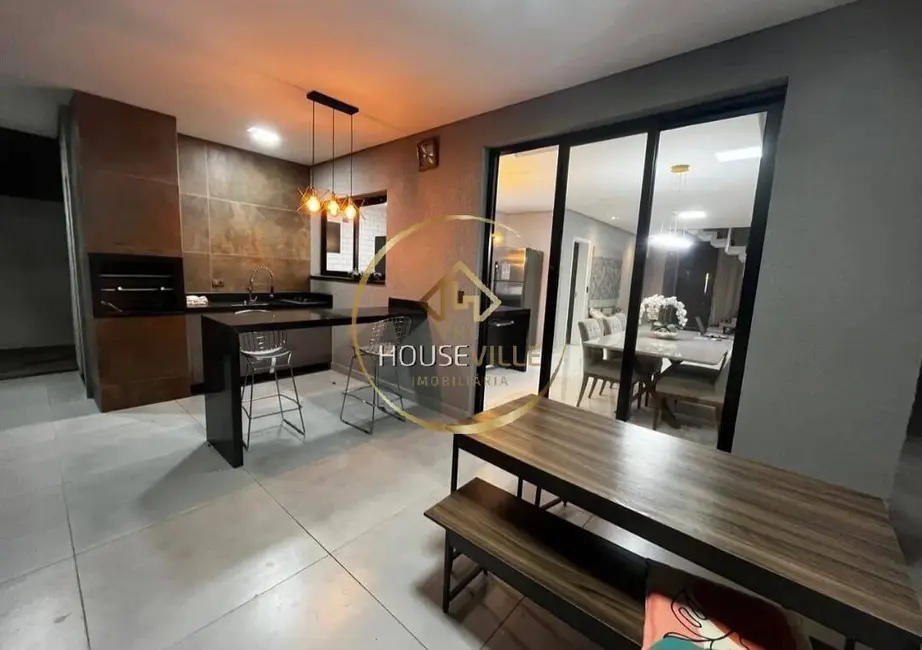 Foto 3 de Casa de Condomínio com 4 quartos à venda, 210m2 em Sao Jose Dos Campos - SP