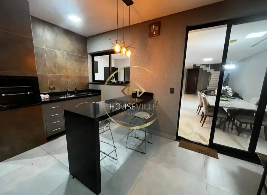 Foto 5 de Casa de Condomínio com 4 quartos à venda, 210m2 em Sao Jose Dos Campos - SP