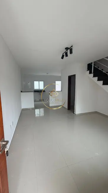Foto 2 de Casa com 2 quartos à venda, 38m2 em Praia das Palmeiras, Caraguatatuba - SP