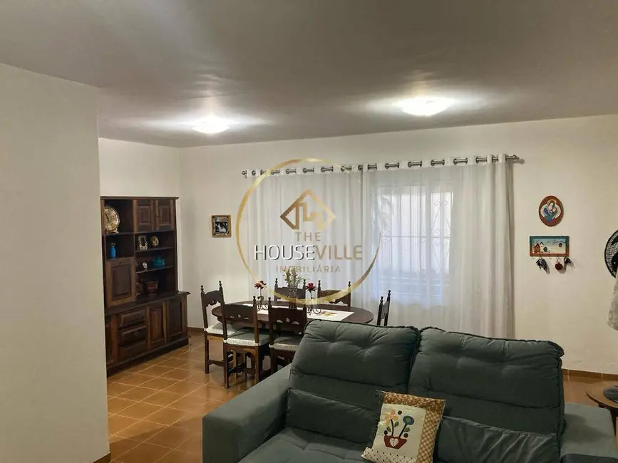 Foto 1 de Casa com 3 quartos à venda, 150m2 em Sao Jose Dos Campos - SP