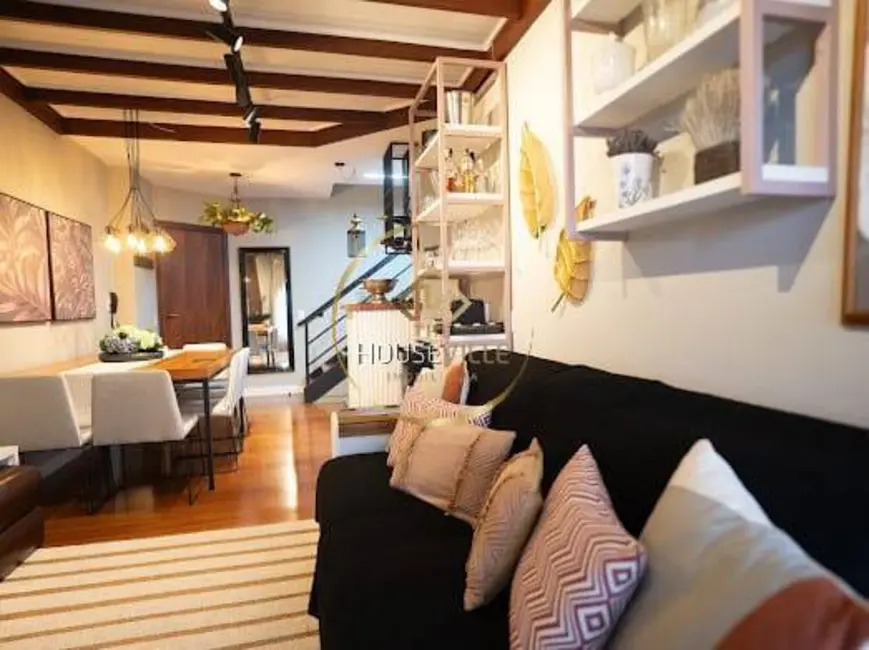 Foto 3 de Apartamento com 3 quartos à venda, 120m2 em Campos Do Jordao - SP