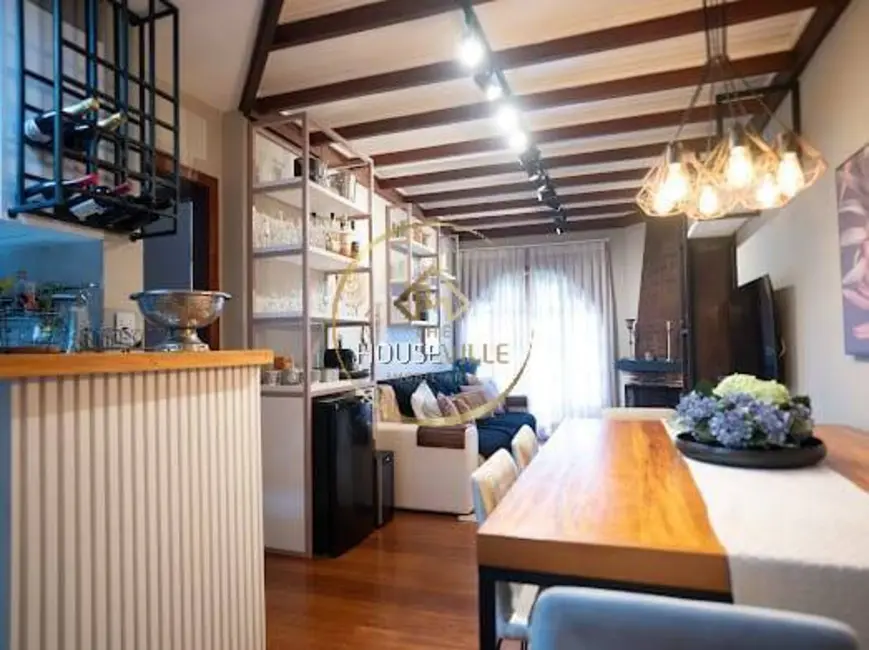 Foto 4 de Apartamento com 3 quartos à venda, 120m2 em Campos Do Jordao - SP