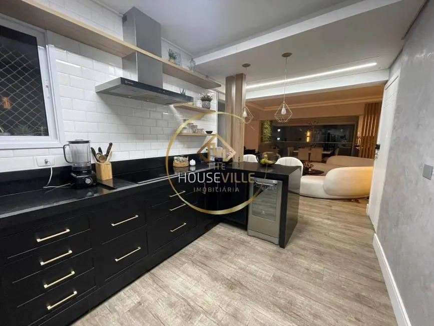 Foto 6 de Apartamento com 3 quartos à venda, 122m2 em Sao Jose Dos Campos - SP