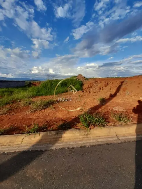Foto 2 de Terreno / Lote à venda, 250m2 em Tijuco Preto, Cacapava - SP