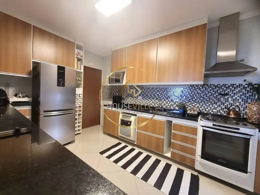 Foto 1 de Apartamento com 3 quartos à venda, 122m2 em Sao Jose Dos Campos - SP