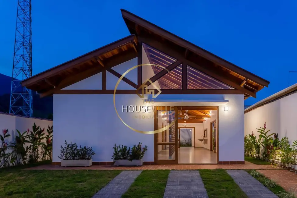 Foto 3 de Casa com 3 quartos à venda, 270m2 em Massaguaçu, Caraguatatuba - SP