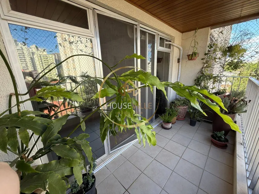 Apartamento com 4 quartos à venda, 186m2 em Sao Jose Dos Campos - SP - imagem 8 Foto 8 de Apartamento com 4 quartos à venda, 186m2 em Sao Jose Dos Campos - SP