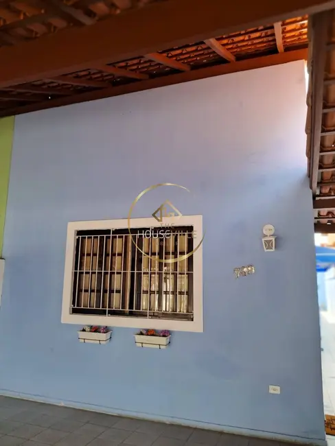 Foto 2 de Casa com 4 quartos à venda, 150m2 em Sao Jose Dos Campos - SP