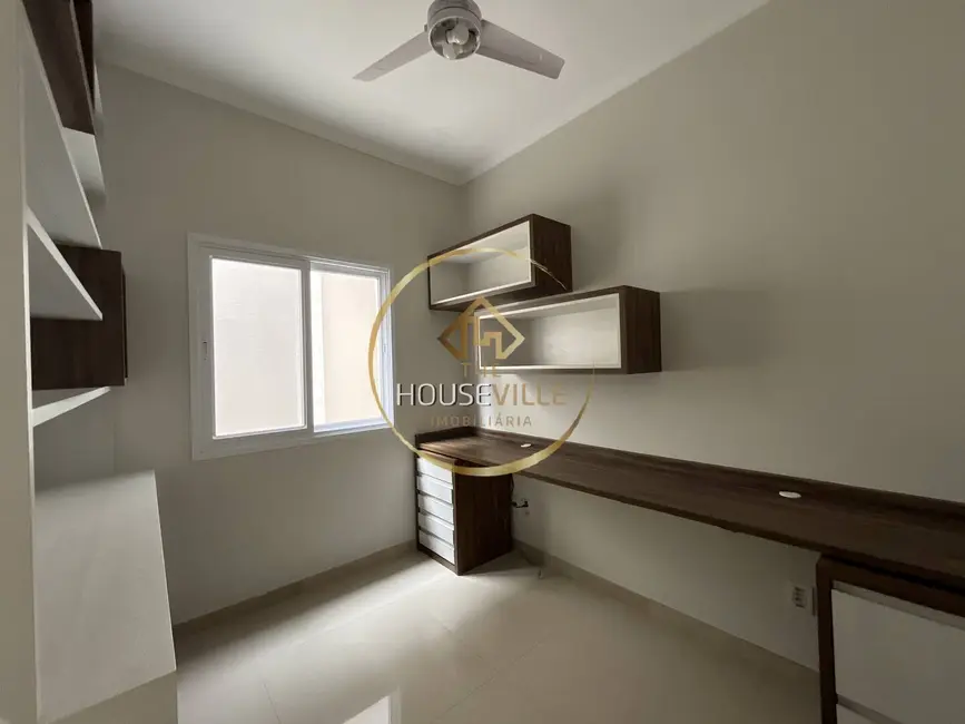 Foto 9 de Casa de Condomínio com 3 quartos para alugar, 200m2 em Sao Jose Dos Campos - SP