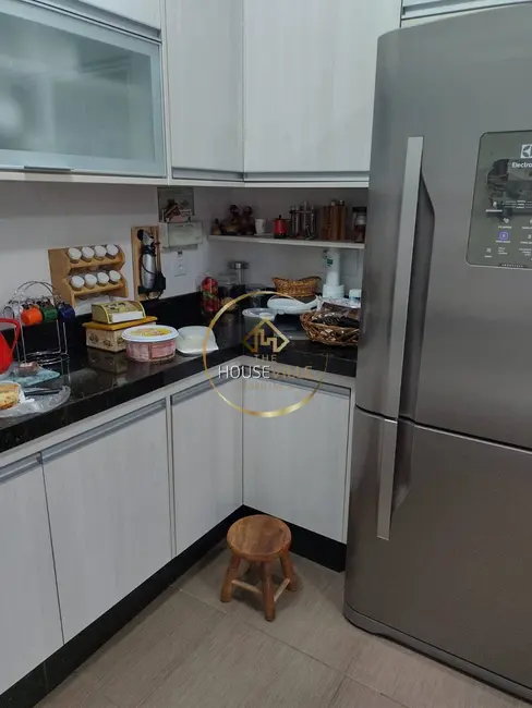 Foto 4 de Casa de Condomínio com 3 quartos para alugar, 200m2 em Sao Jose Dos Campos - SP