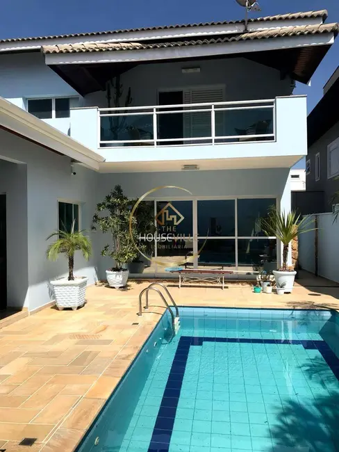 Casa de Condomínio com 4 quartos para alugar, 328m2 em Jardim Altos de Santana I, Jacarei - SP - imagem 2 Foto 2 de Casa de Condomínio com 4 quartos para alugar, 328m2 em Jardim Altos de Santana I, Jacarei - SP