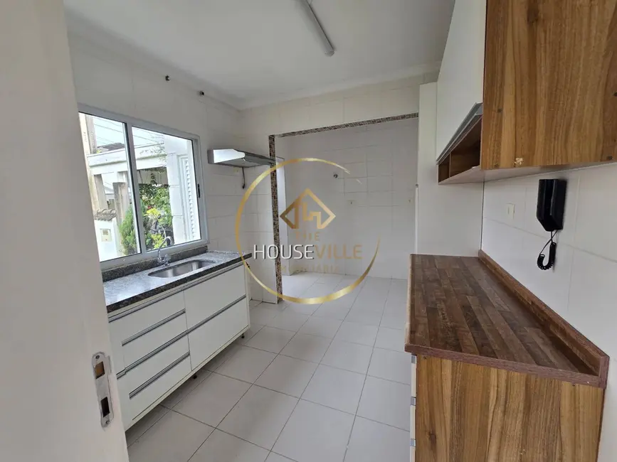 Casa de Condomínio com 3 quartos para alugar, 140m2 em Loteamento Villa Branca, Jacarei - SP - imagem 3 Foto 3 de Casa de Condomínio com 3 quartos para alugar, 140m2 em Loteamento Villa Branca, Jacarei - SP