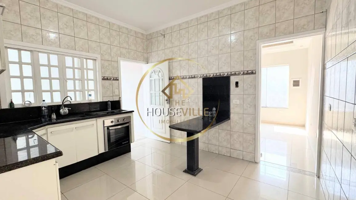 Foto 2 de Casa com 3 quartos à venda, 143m2 em Loteamento Villa Branca, Jacarei - SP