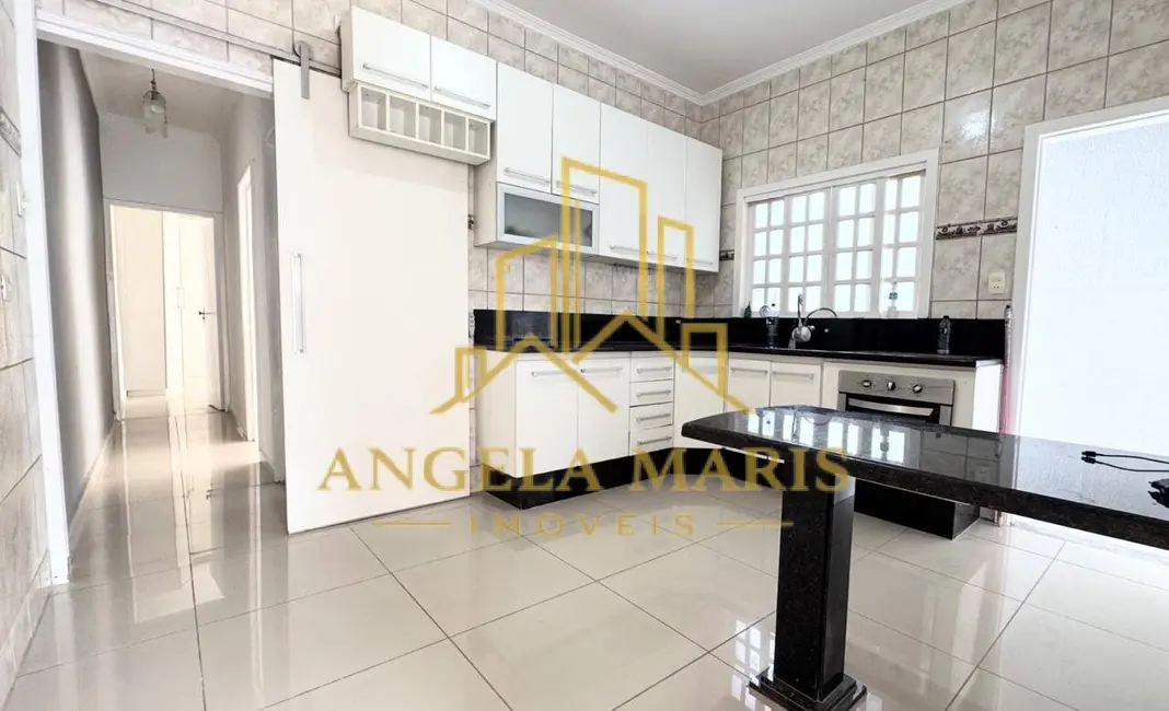 Foto 4 de Casa com 3 quartos à venda, 143m2 em Loteamento Villa Branca, Jacarei - SP