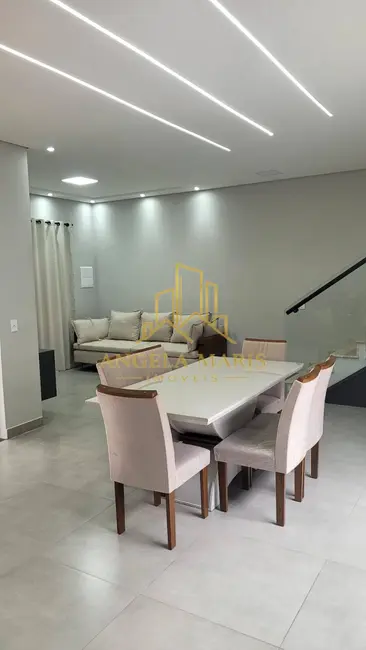 Foto 8 de Casa com 2 quartos à venda, 168m2 em Loteamento Villa Branca, Jacarei - SP