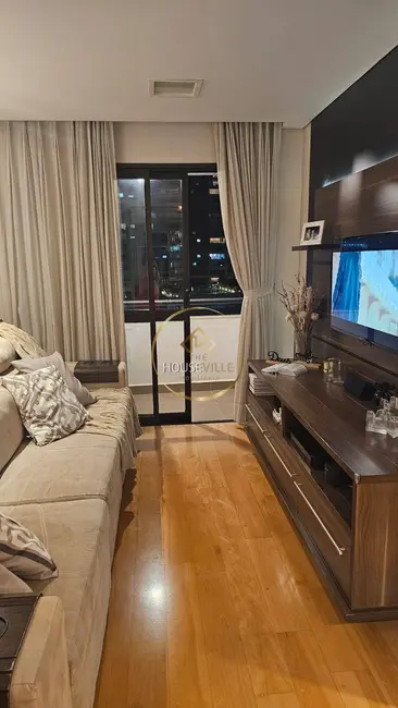 Foto 3 de Apartamento com 2 quartos à venda, 70m2 em Sao Jose Dos Campos - SP