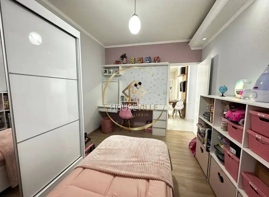 Foto 4 de Casa com 3 quartos à venda, 160m2 em Sao Jose Dos Campos - SP