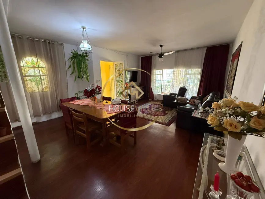 Foto 4 de Casa com 2 quartos à venda, 156m2 em Sao Jose Dos Campos - SP