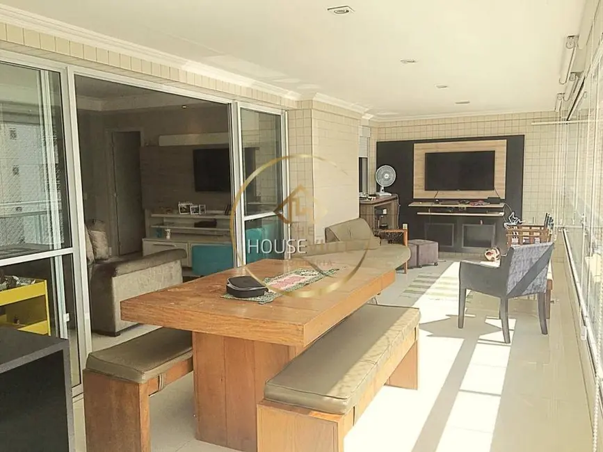 Foto 1 de Apartamento com 4 quartos à venda, 182m2 em Sao Jose Dos Campos - SP