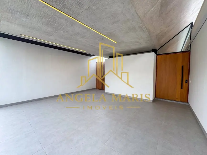 Casa de Condomínio com 3 quartos à venda, 239m2 em Sao Jose Dos Campos - SP - imagem 5 Foto 5 de Casa de Condomínio com 3 quartos à venda, 239m2 em Sao Jose Dos Campos - SP