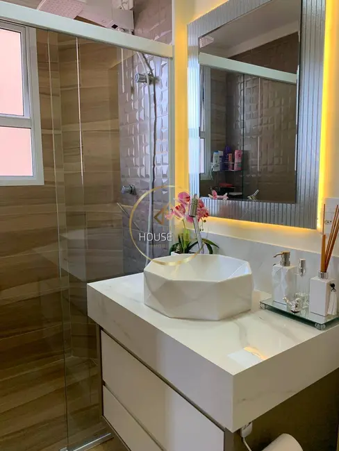 Foto 9 de Apartamento com 2 quartos à venda e para alugar, 75m2 em Sao Jose Dos Campos - SP