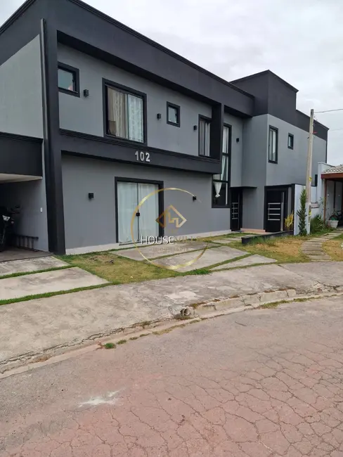 Foto 3 de Casa de Condomínio com 4 quartos à venda, 250m2 em Jardim Jacinto, Jacarei - SP