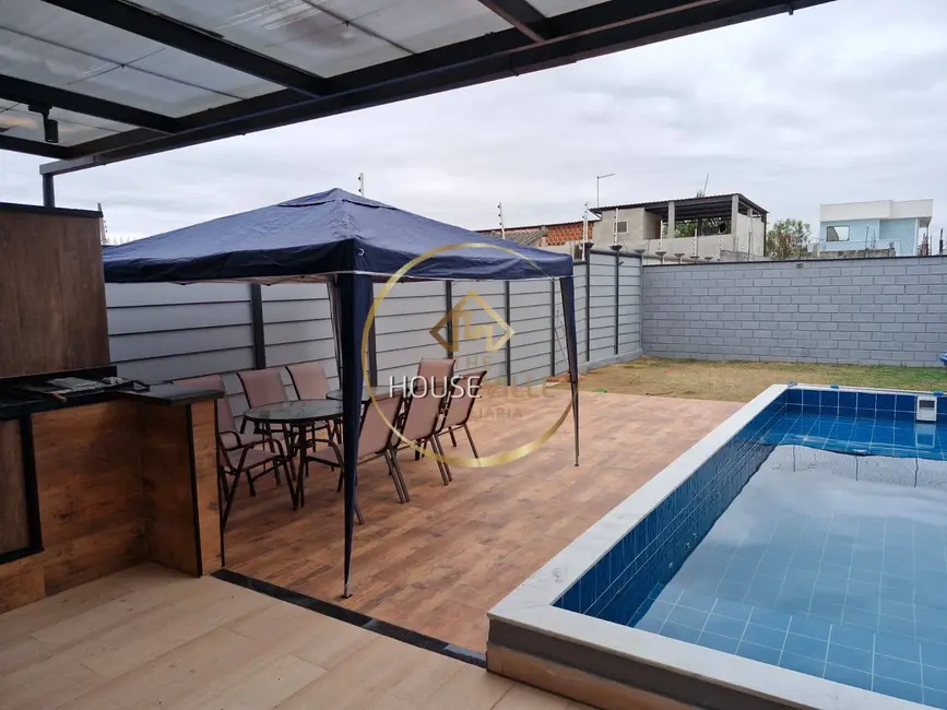 Foto 4 de Casa de Condomínio com 4 quartos à venda, 250m2 em Jardim Jacinto, Jacarei - SP