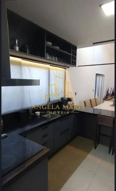 Casa de Condomínio com 2 quartos à venda, 140m2 em Sao Jose Dos Campos - SP - imagem 6 Foto 6 de Casa de Condomínio com 2 quartos à venda, 140m2 em Sao Jose Dos Campos - SP