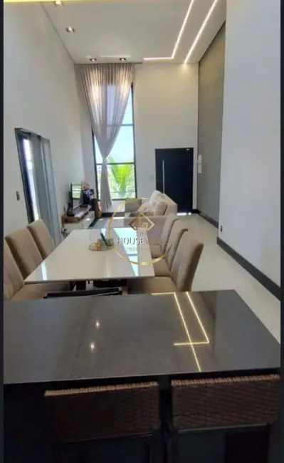 Foto 6 de Casa de Condomínio com 2 quartos à venda, 140m2 em Sao Jose Dos Campos - SP