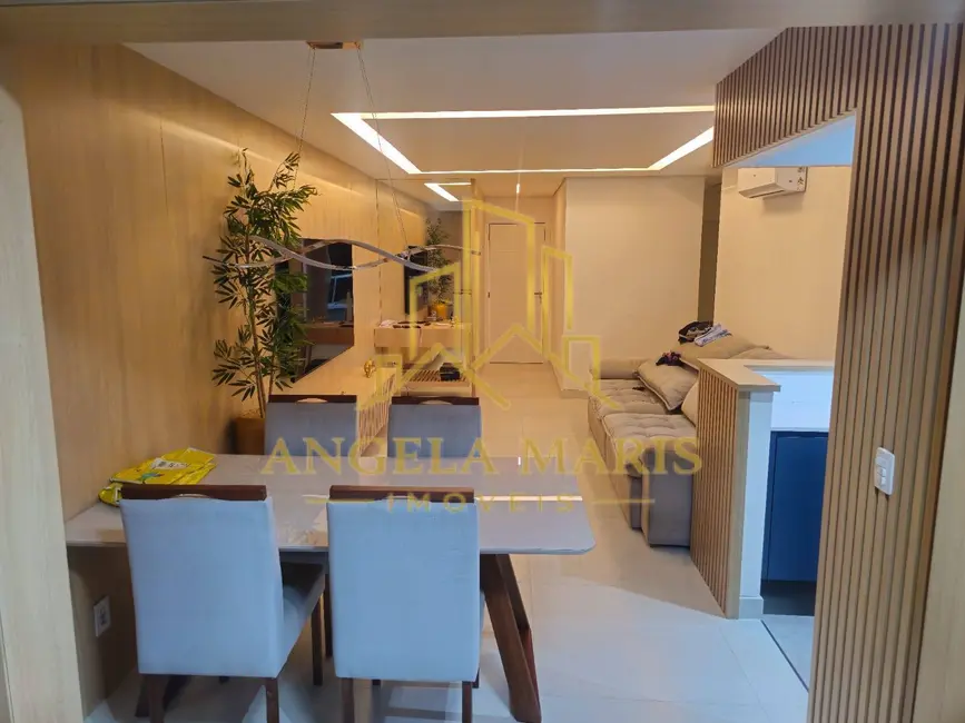 Foto 3 de Apartamento com 3 quartos à venda, 84m2 em Loteamento Villa Branca, Jacarei - SP