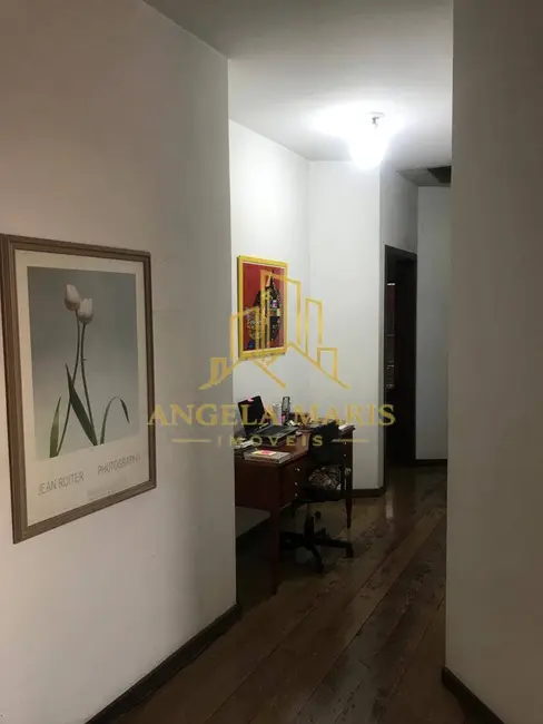 Casa com 3 quartos à venda, 365m2 em Sao Jose Dos Campos - SP - imagem 8 Foto 8 de Casa com 3 quartos à venda, 365m2 em Sao Jose Dos Campos - SP