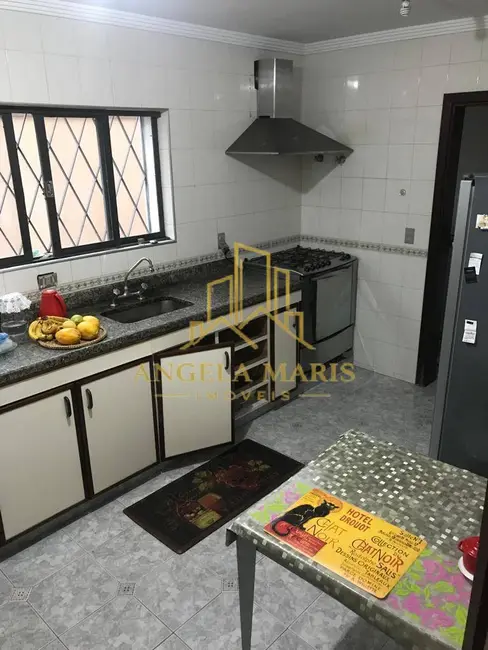 Casa com 3 quartos à venda, 365m2 em Sao Jose Dos Campos - SP - imagem 9 Foto 9 de Casa com 3 quartos à venda, 365m2 em Sao Jose Dos Campos - SP