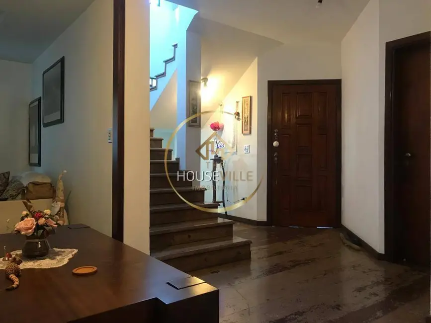Foto 6 de Casa com 3 quartos à venda, 365m2 em Sao Jose Dos Campos - SP