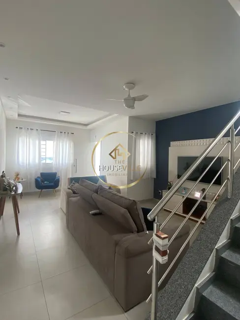 Foto 3 de Casa com 3 quartos à venda, 110m2 em Sao Jose Dos Campos - SP