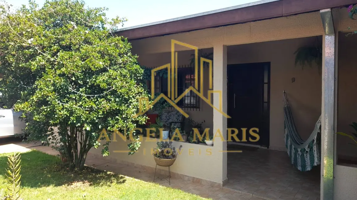 Casa com 3 quartos à venda, 228m2 em Sao Jose Dos Campos - SP - imagem 3 Foto 3 de Casa com 3 quartos à venda, 228m2 em Sao Jose Dos Campos - SP