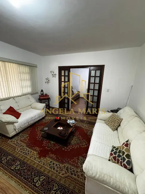 Casa com 3 quartos à venda, 228m2 em Sao Jose Dos Campos - SP - imagem 6 Foto 6 de Casa com 3 quartos à venda, 228m2 em Sao Jose Dos Campos - SP