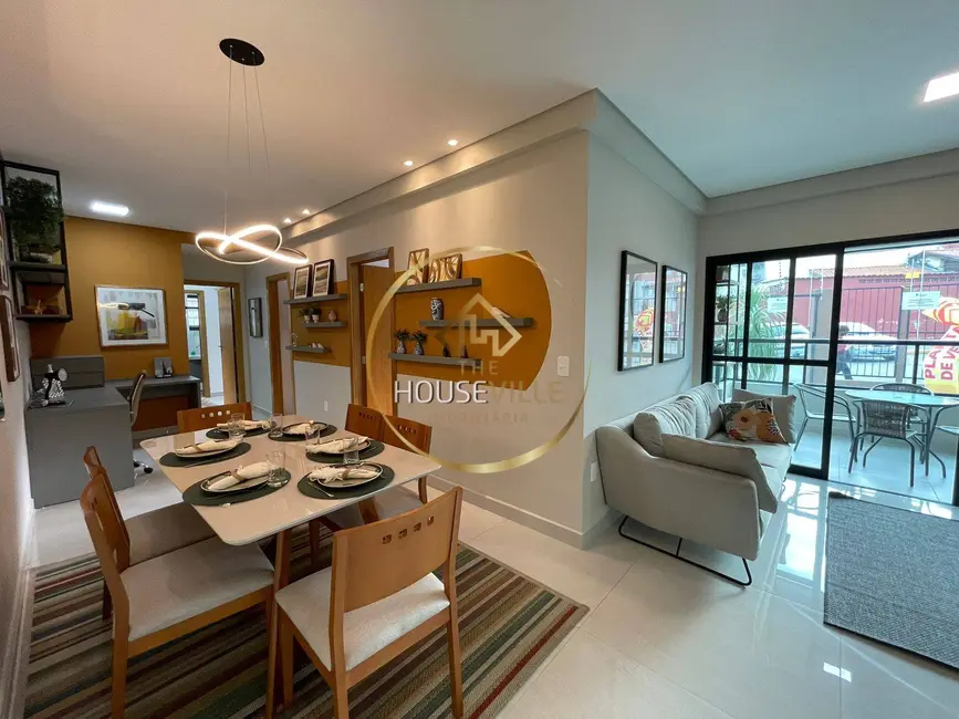 Foto 2 de Apartamento com 2 quartos à venda, 75m2 em Sao Jose Dos Campos - SP