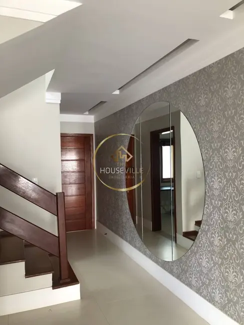 Casa de Condomínio com 3 quartos à venda e para alugar, 240m2 em Sao Jose Dos Campos - SP - imagem 7 Foto 7 de Casa de Condomínio com 3 quartos à venda e para alugar, 240m2 em Sao Jose Dos Campos - SP