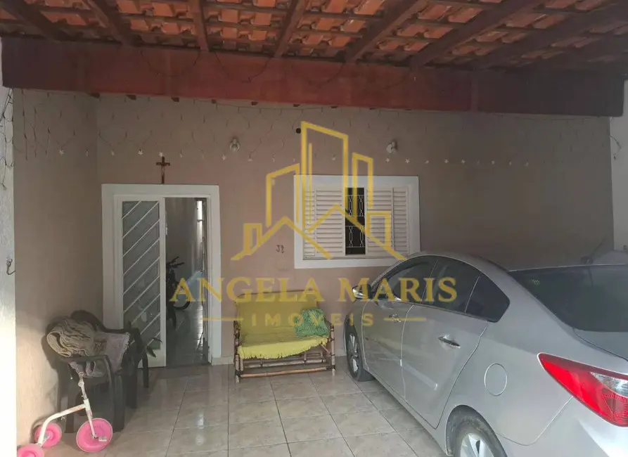 Foto 2 de Casa com 3 quartos à venda, 73m2 em Sao Jose Dos Campos - SP