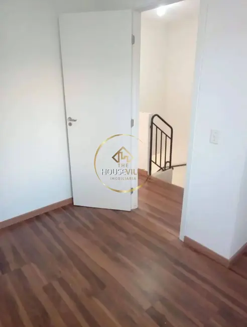 Foto 3 de Casa de Condomínio com 3 quartos à venda, 68m2 em Sao Jose Dos Campos - SP